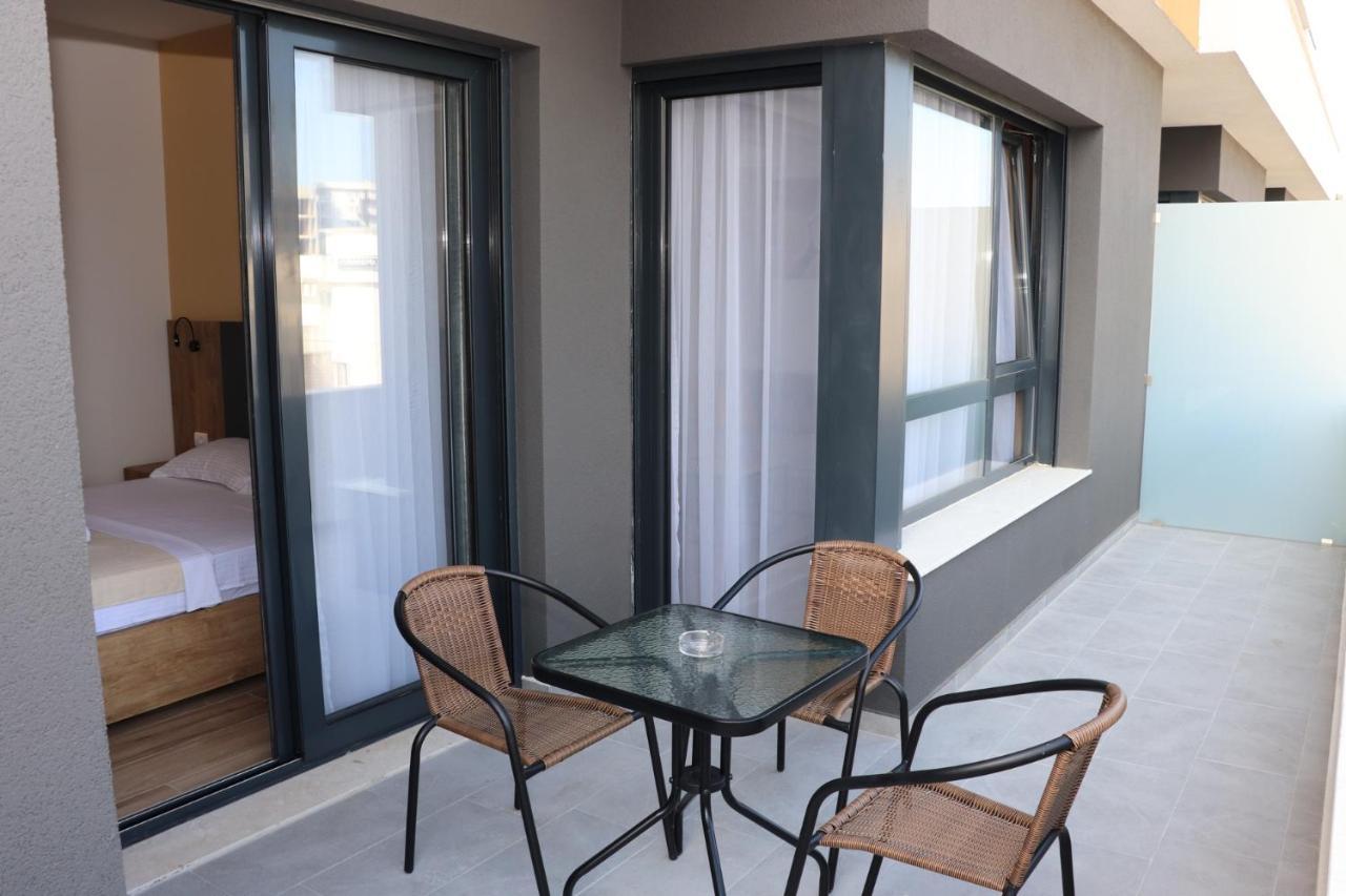 Eagles Apartments & Suites อุลซิน ภายนอก รูปภาพ