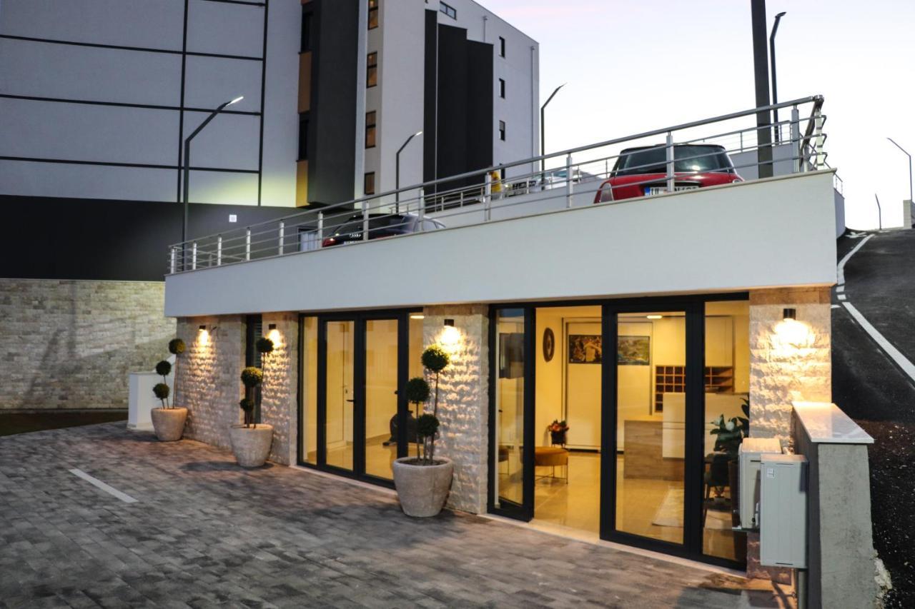 Eagles Apartments & Suites อุลซิน ภายนอก รูปภาพ