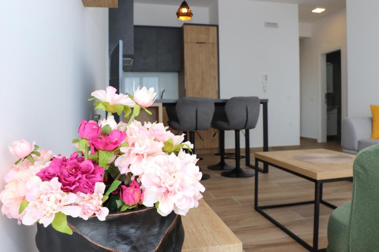 Eagles Apartments & Suites อุลซิน ภายนอก รูปภาพ
