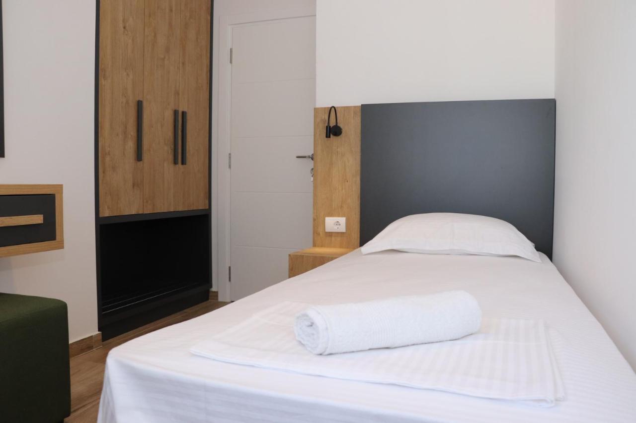 Eagles Apartments & Suites อุลซิน ภายนอก รูปภาพ